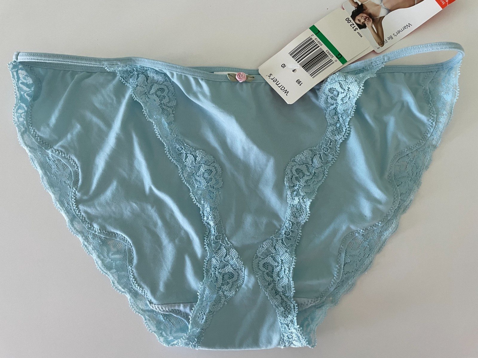 Warner’s Be Flirty Blue W/ Lace String Bikini Panties – L – NWT