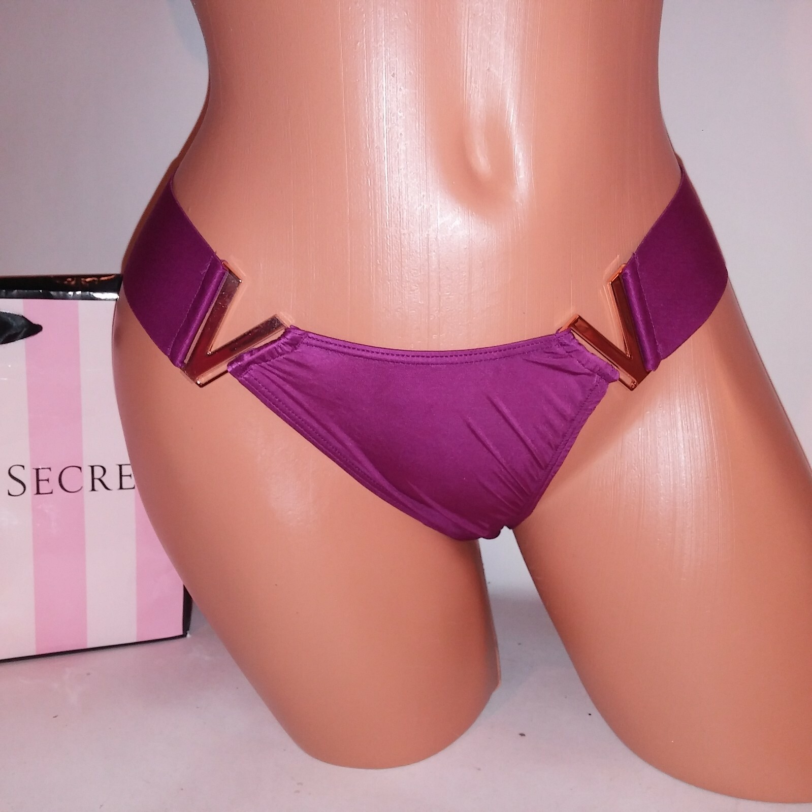 Victoria Secret Panty Brazilian Solid Fuchsia Gold V Bars Very Sexy New