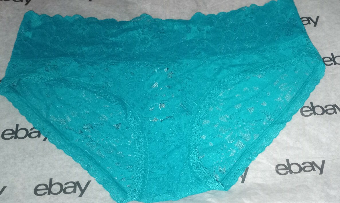 NeW Vs all over lace hiphugger Panty Size small sea blue