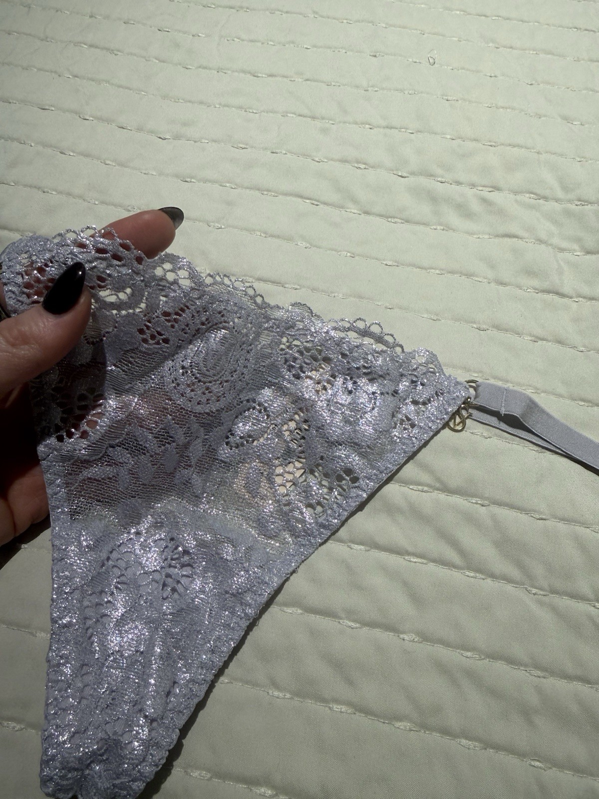 NWT VINTAGE Victoria’s Secret lace lavender/silver V-string Thong Panty OS