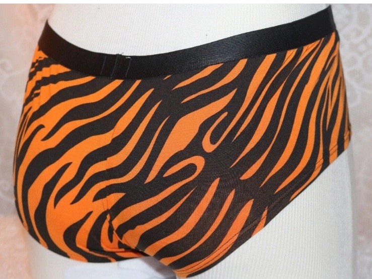 (NEW) MeUndies ladies Tiger Design Cheeky briefs Size Small NWOT