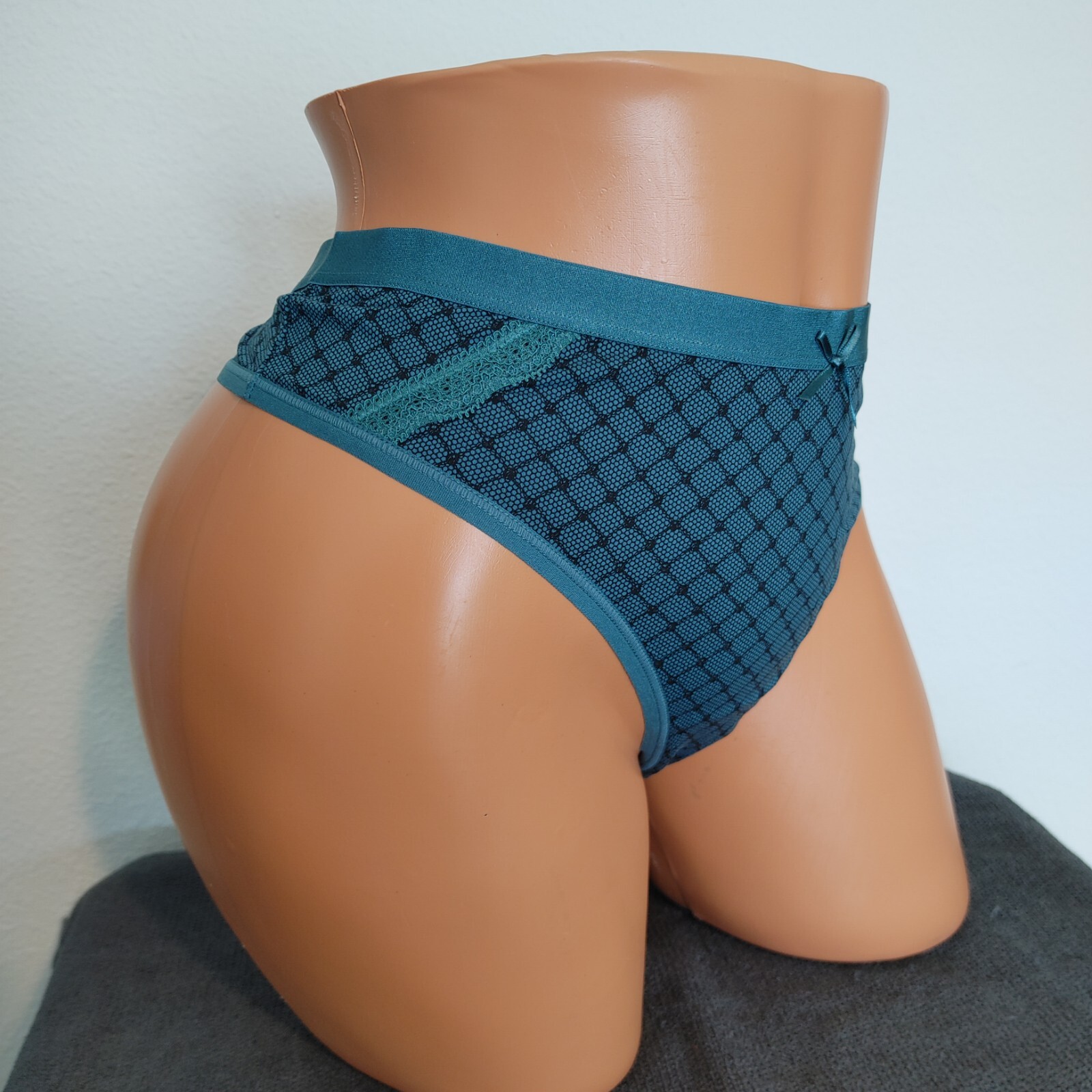 Lane Bryant Cacique Extra Soft Thong 18/20 Plus Panties Green Black Check Plaid