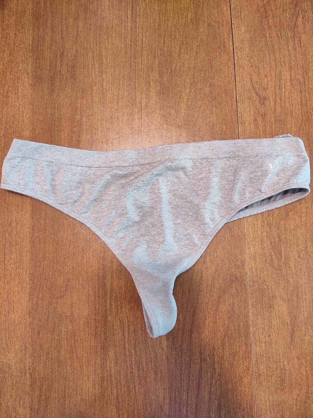 Victoria’s Secret Gray Thong Panties Medium Cotton Modal Elastane Stretch Logo