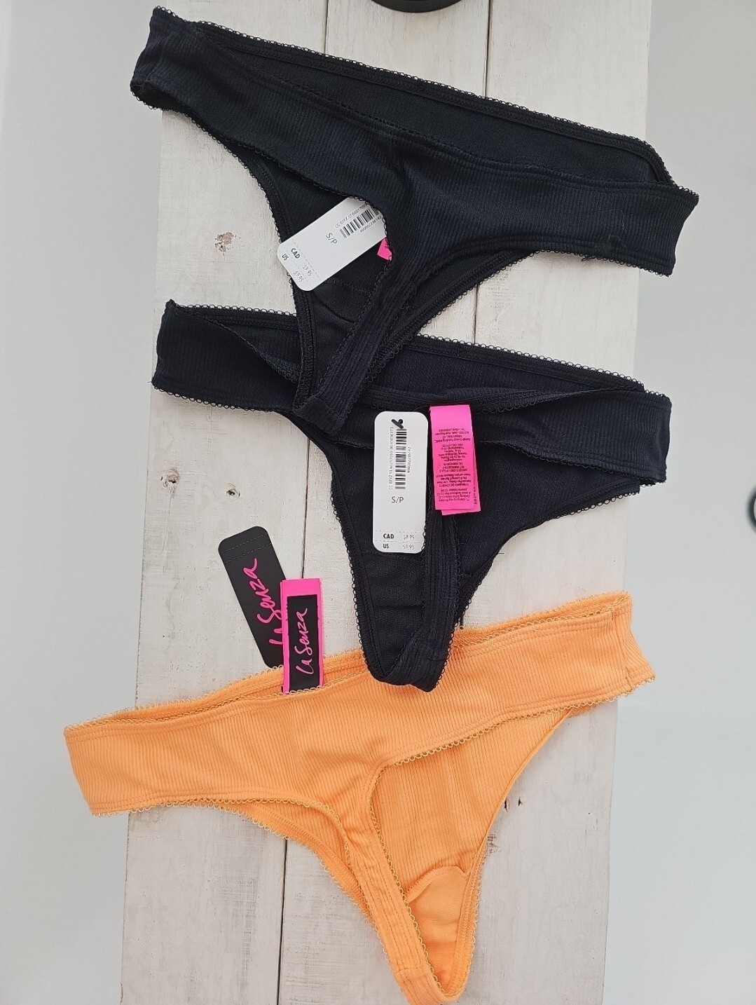3 pair La Senza Ribbed Thong Panty Cotton in black & orange Small