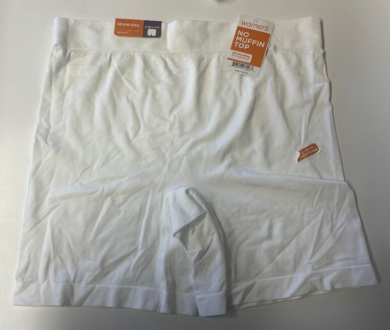 Lot/2 Warner’s Boyshorts Size 9 White & Pink NEW MSRP $31.50