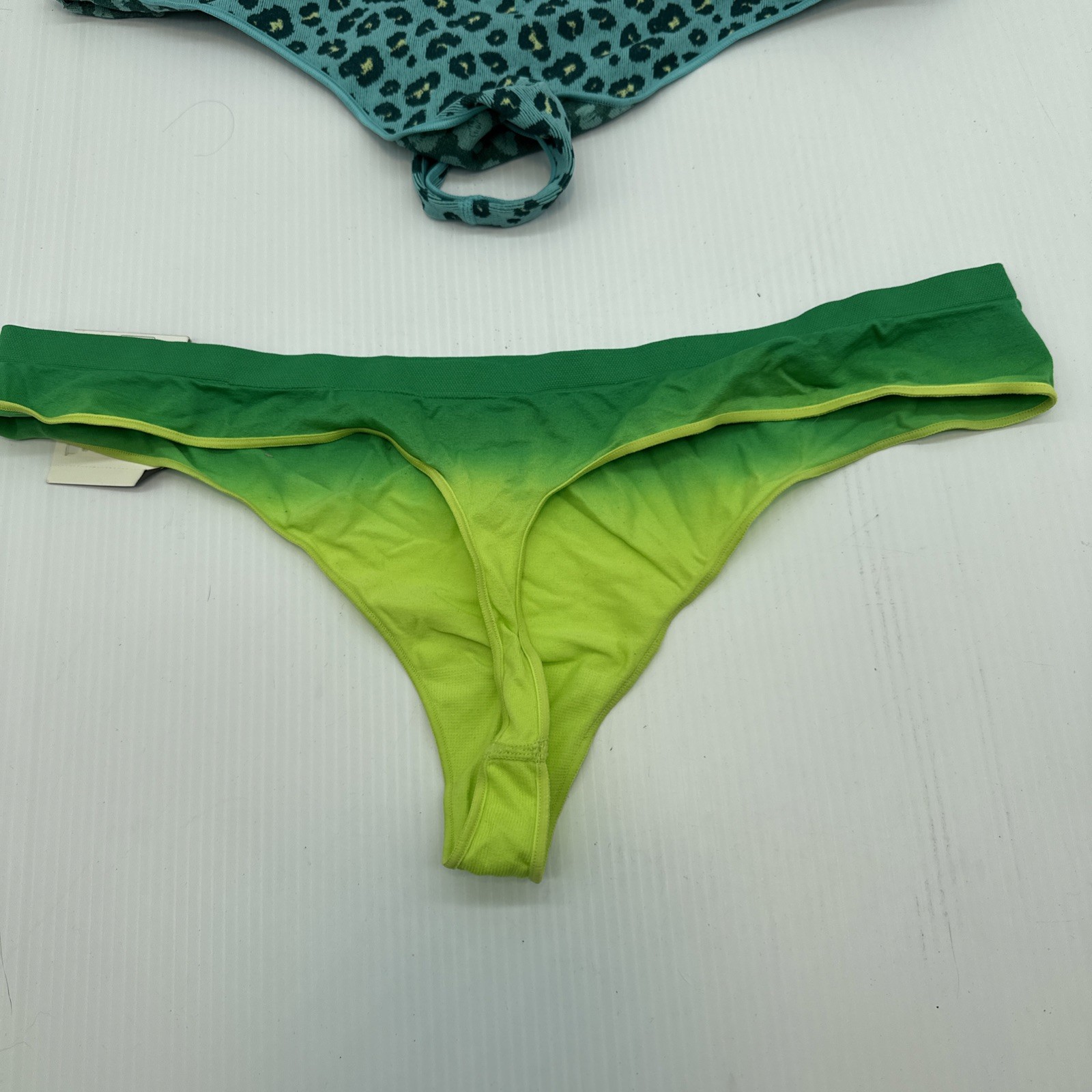 No Boundaries NOBO XXXL (21) Thong Panties Set of 3 Teal Cheetah,Black,Green {54