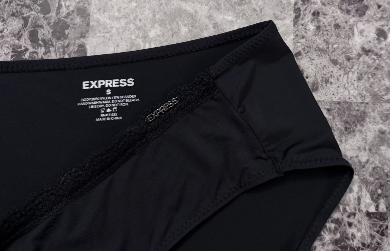 NWOT EXPRESS SMALL BLACK SMOOTH LACE LOGO HARDWARE HIPSTER HIPHUGGER PANTIES