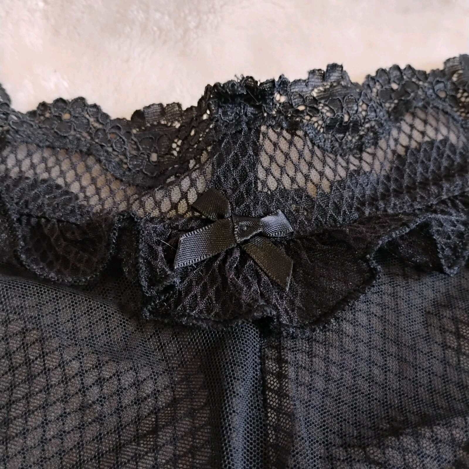 Victoria’s Secret Black Mesh Fishnet Cheeky Panty Size M 2015 Lace Ruffles