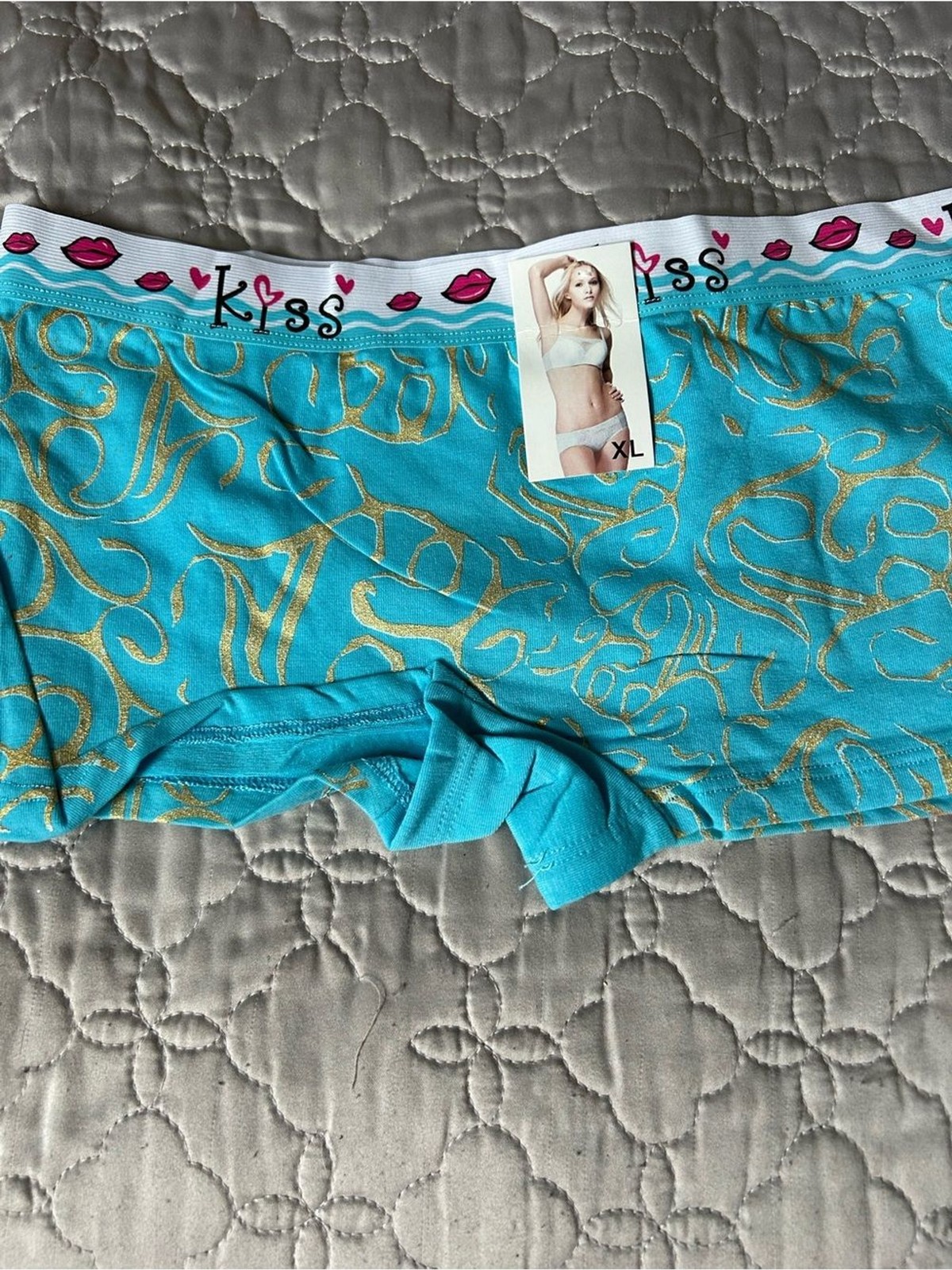 2PK Kiss Boyshorts 1 White with Gold Swirl and 1 Blue with Gold Swirl Size XL