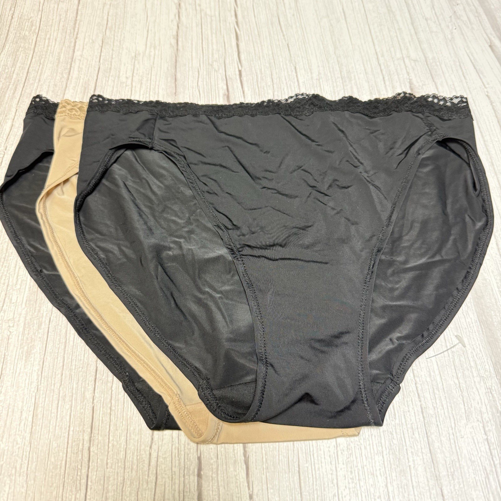 New Women’s NATORI 7723365 Set Of 3 Finishing Touch Lace Bikini Panty Size L