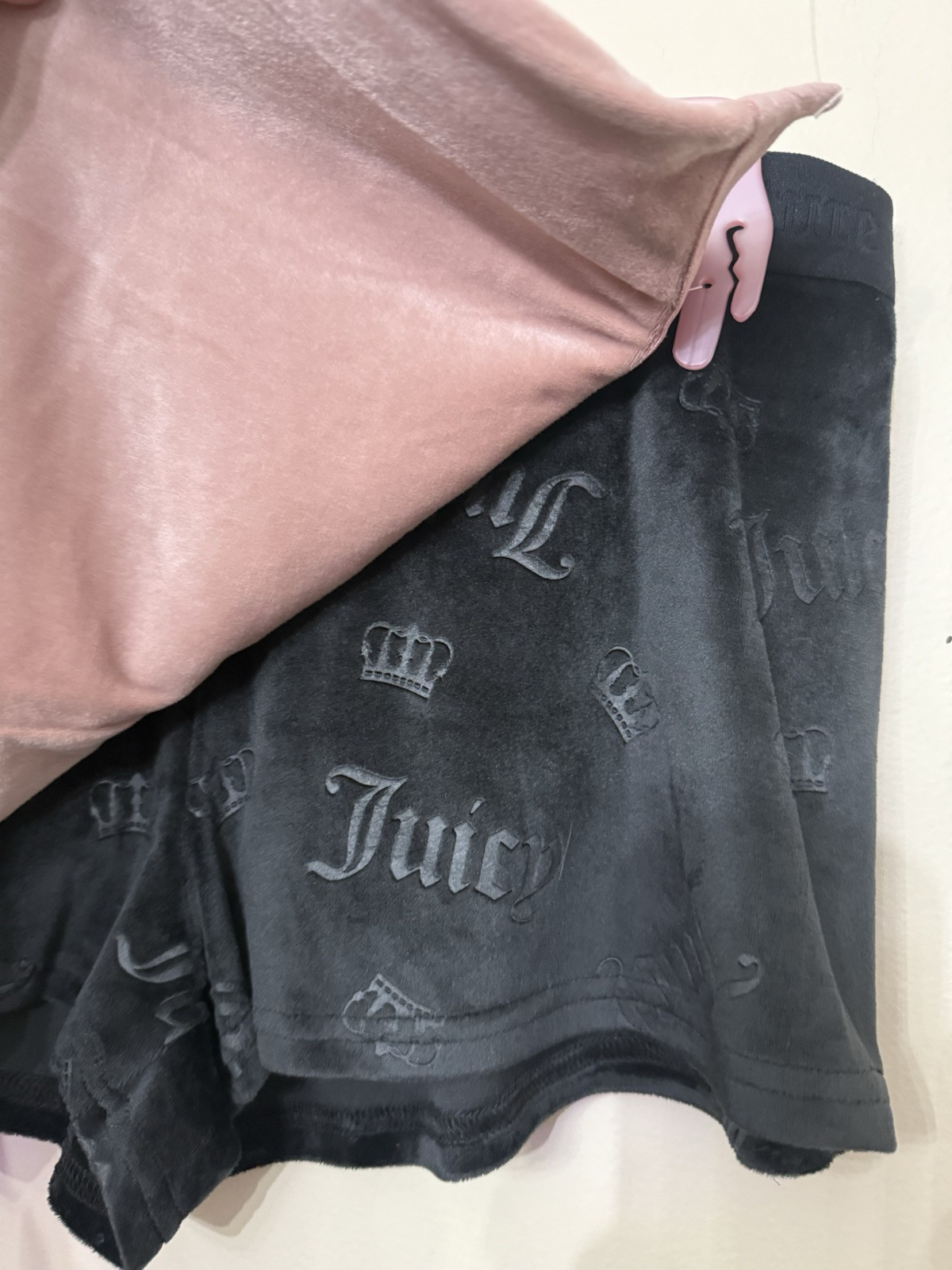 Juicy Couture Womens size L Bling Logo Soft Velour BOOTY Shorts 2 pack NWT