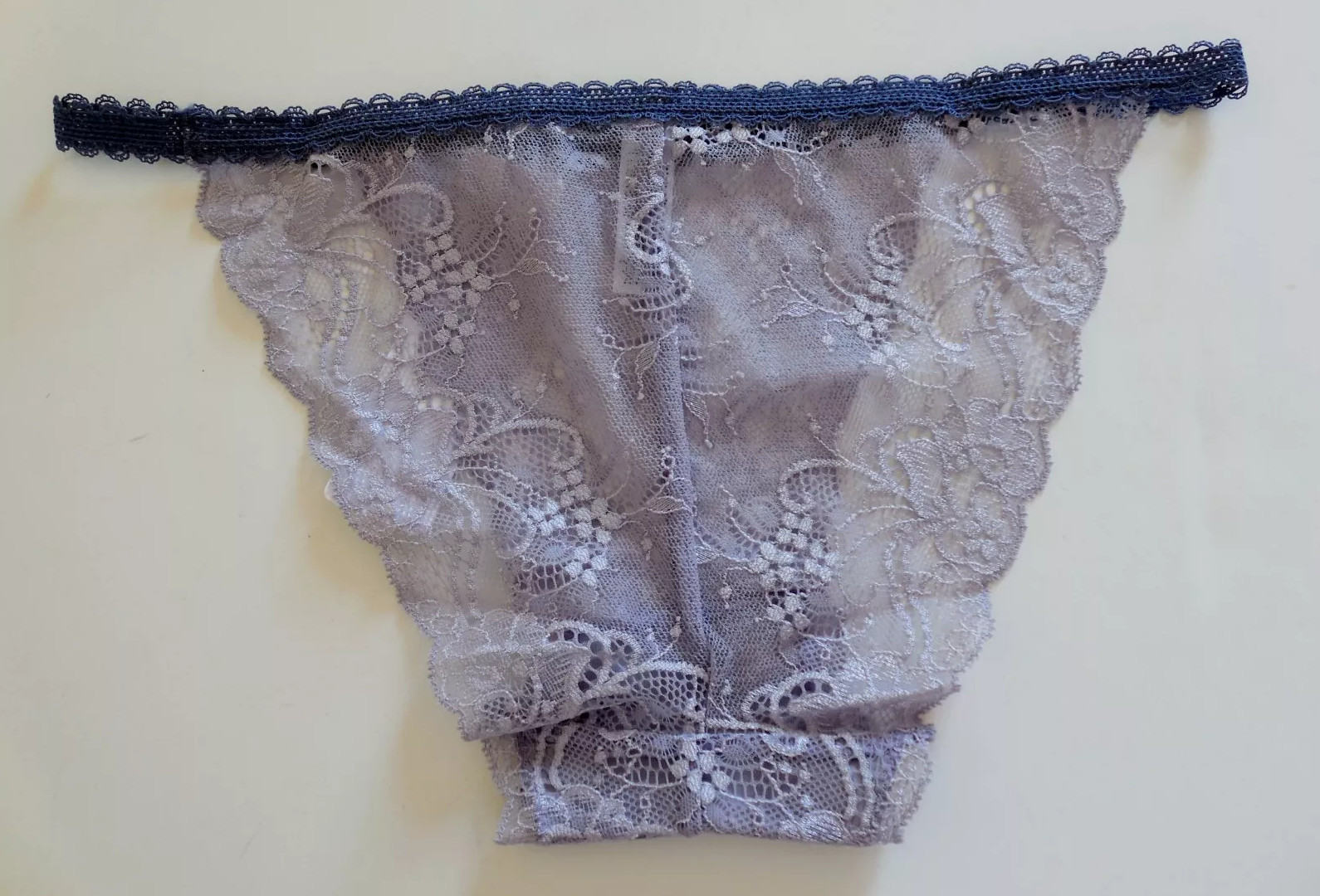 BCBGeneration Sandi The Beau Lace Bikini Size M New