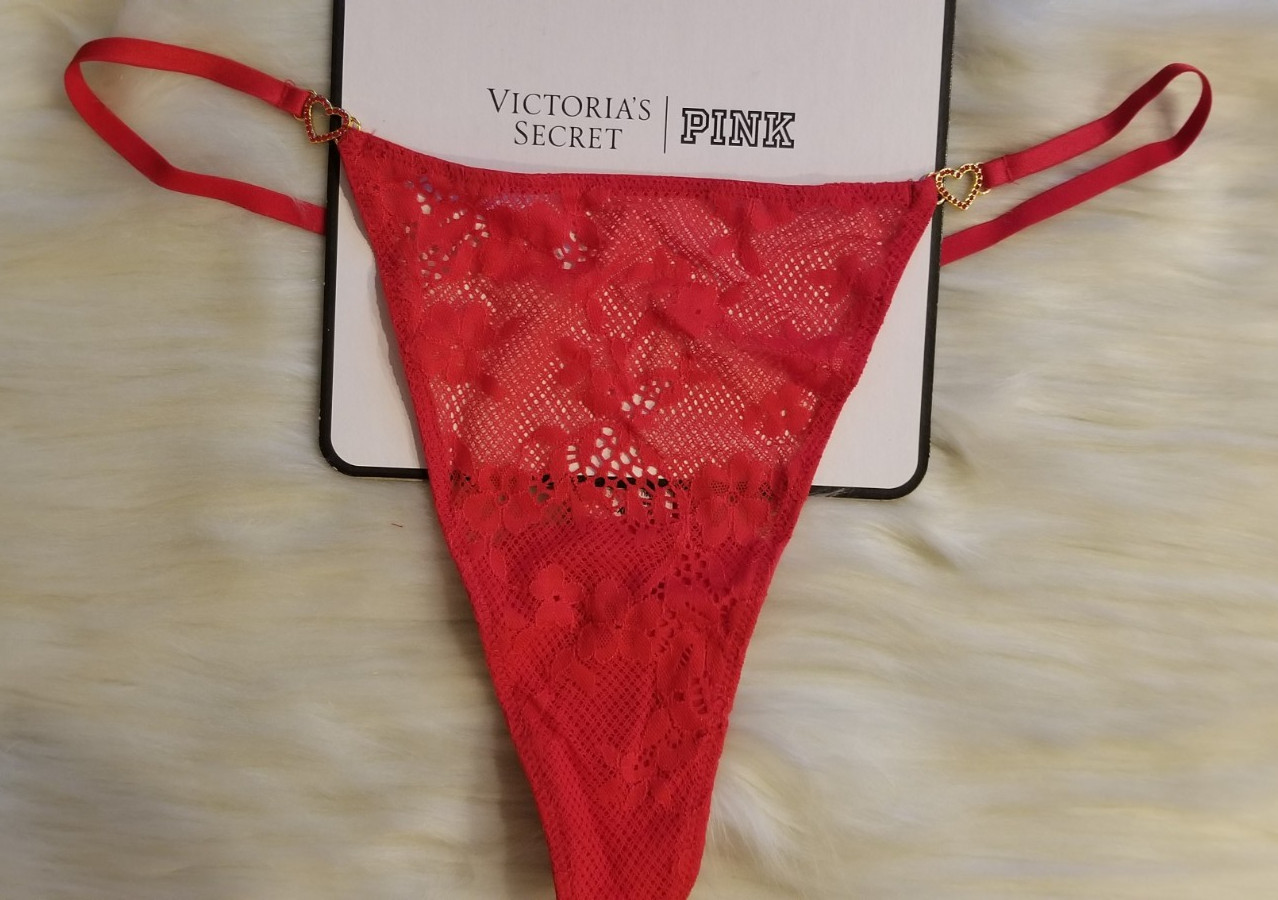 VICTORIA’S SECRET DREAM ANGELS HEART HARDWARE LACE THONG PANTY XL RED NWT