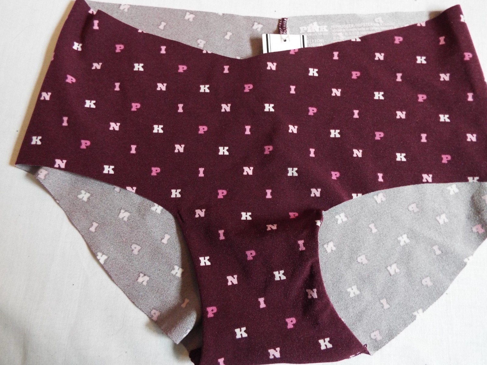 NWT Victoria’s Secret PINK No-Show Hiphugger Panty S Wild Rose Scattered PinK