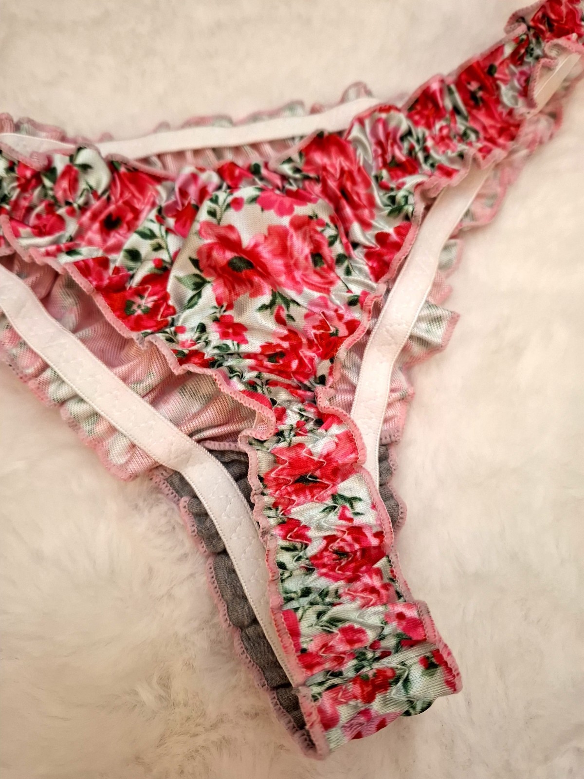 Sexy Gloss Shine Vintage Floral Frilly Trim Thong Panties Sissy Knickers M 10-12