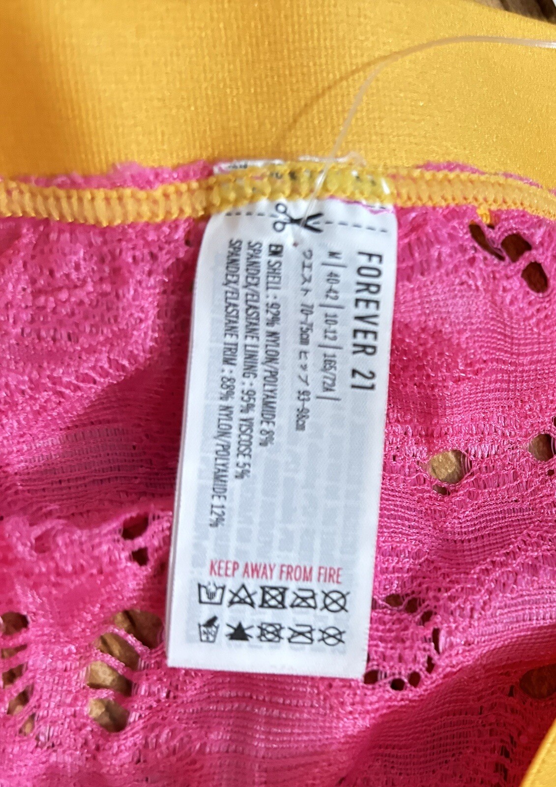 Forever 21 Intimates Contrast Lace (Cantaloupe/Pink) Bikini Panty Size M (NWT)