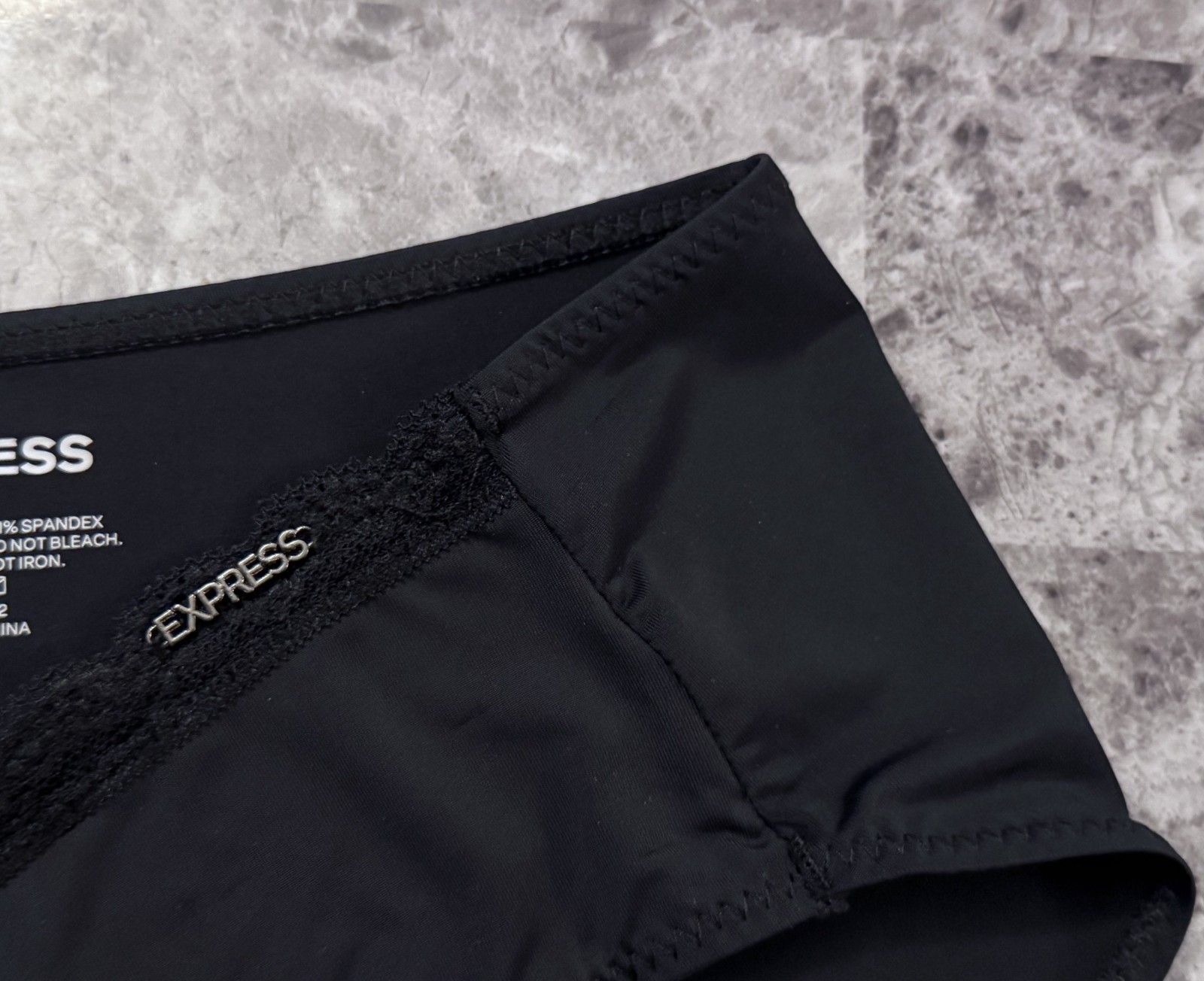 NWOT EXPRESS SMALL BLACK SMOOTH LACE LOGO HARDWARE HIPSTER HIPHUGGER PANTIES