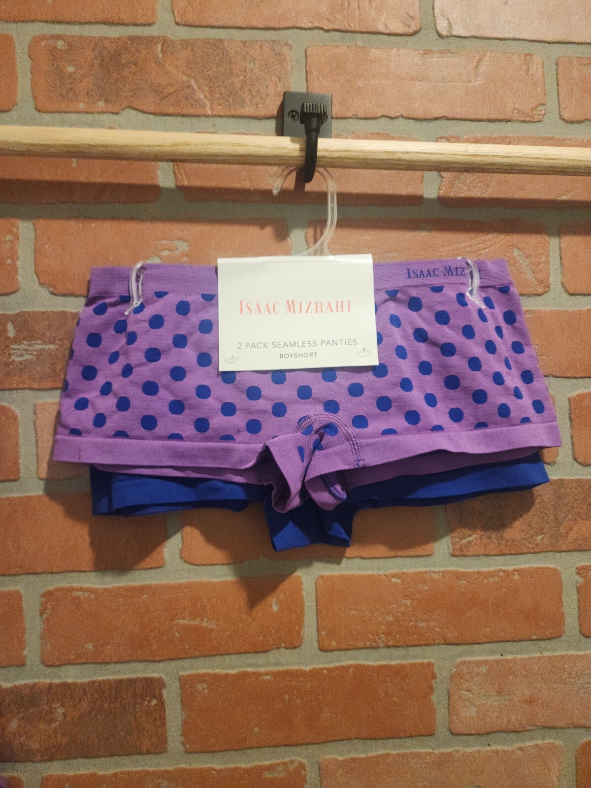 Isaac Mizrahi 2 Pack Seamless Panties Boy Shorts Medium Lot Of 3 Packs. Bin 5