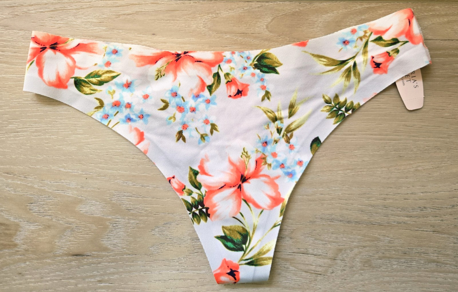NWT Vintage Victoria’s Secret Smooth Satin Thick Band No-Show Thong Panties S