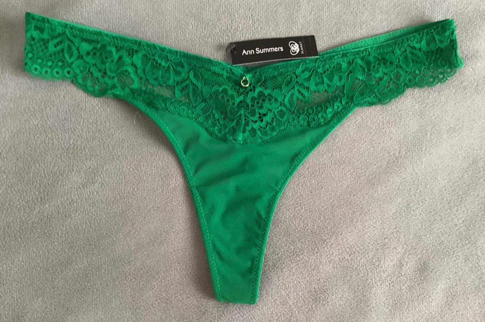 ANN SUMMERS Sexy Lace Planet Bright Green Thong Sz 6 Hanging Jewel – BNWT