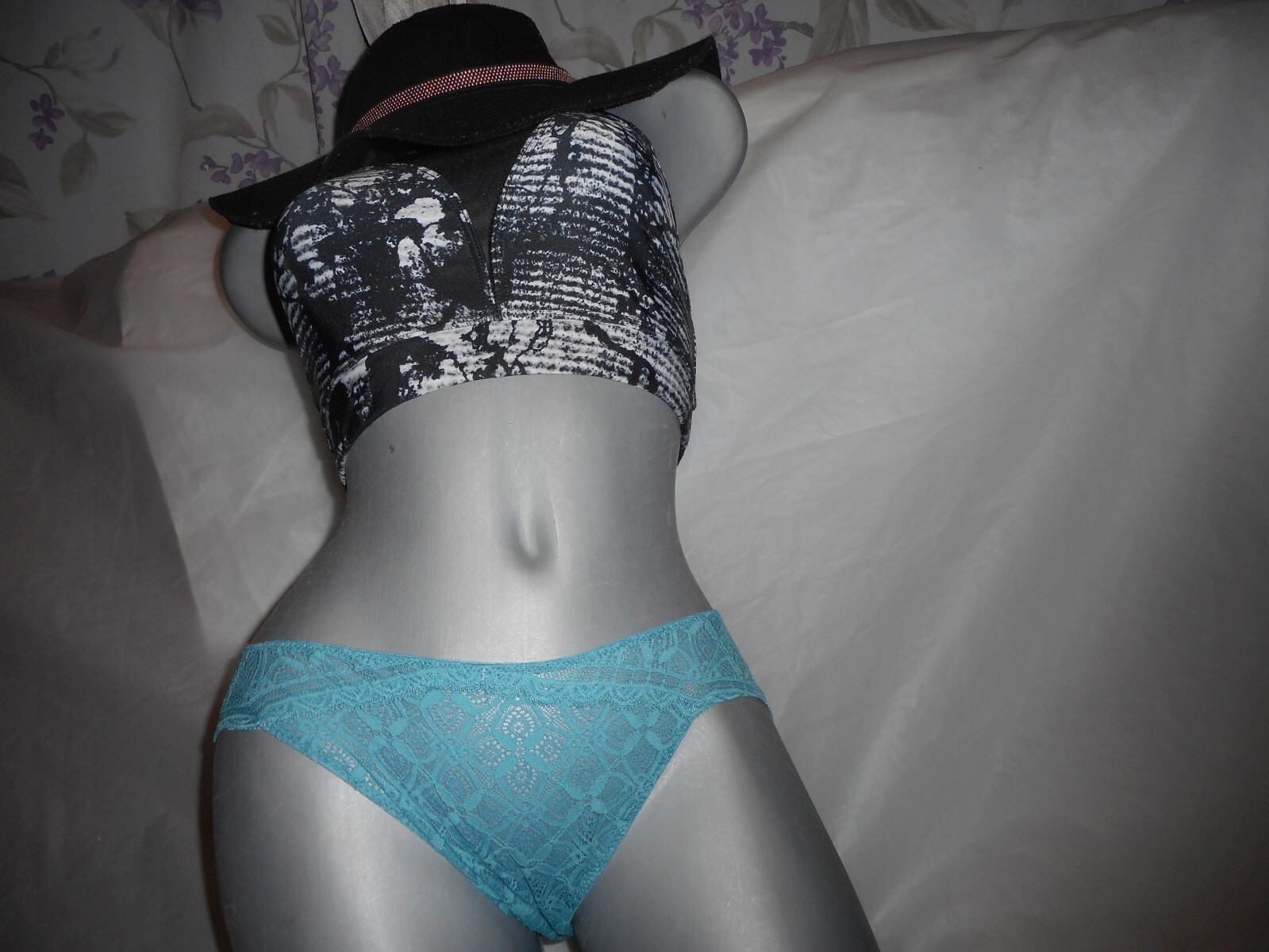Intimissimi Women’s Brief Lagoon Blue Panty MEDIUM
