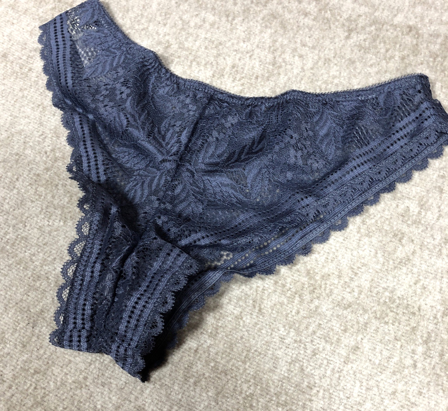 LA REDOUTE Women’s Signatures Jeanne Lace Tanga Knickers S UK 6-8 Blue