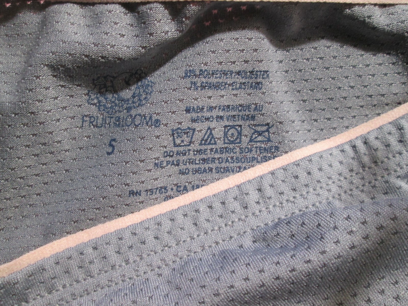 New 2 Hanes & Fruit of Loom Polyester + 100%Cotton Panties💕 Sz 5/S Peach+ Gray