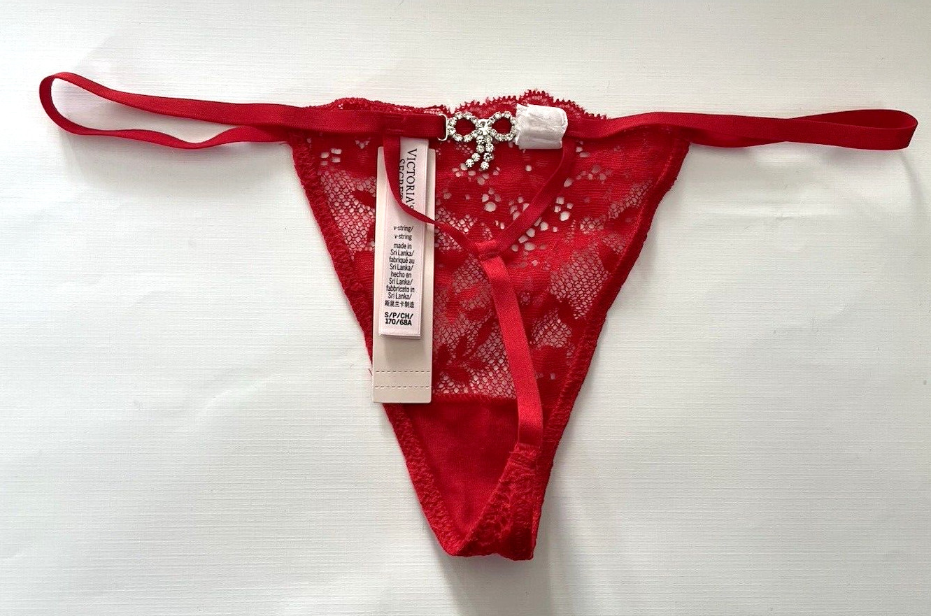 New w/ Tag – Victoria’s Secret Dream Angles Bow Hardware Lace Panty -Red- Small