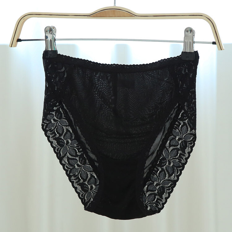 100% Silk Underwear Women’s Briefs Quick-drying Real Silk Knitted Lace Panties
