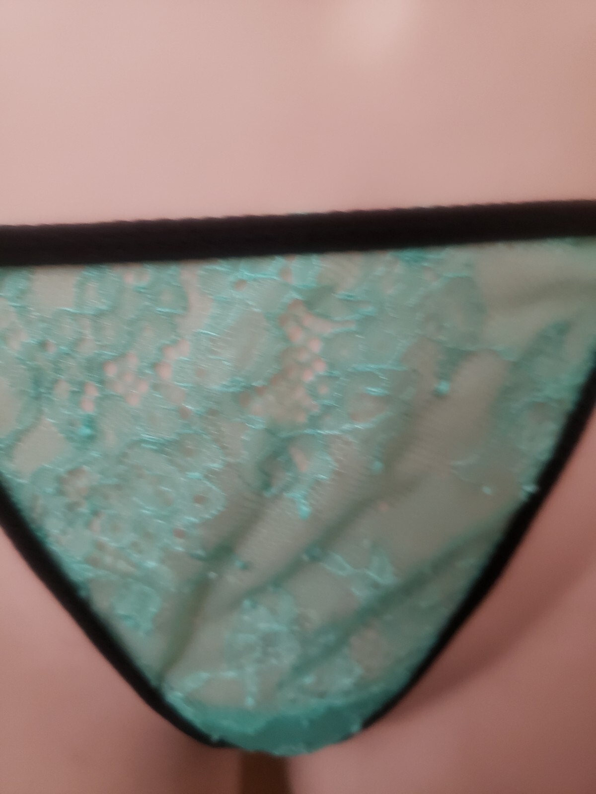 Victoria’s Secret THONG V-String Very Sexy Panty, S/P