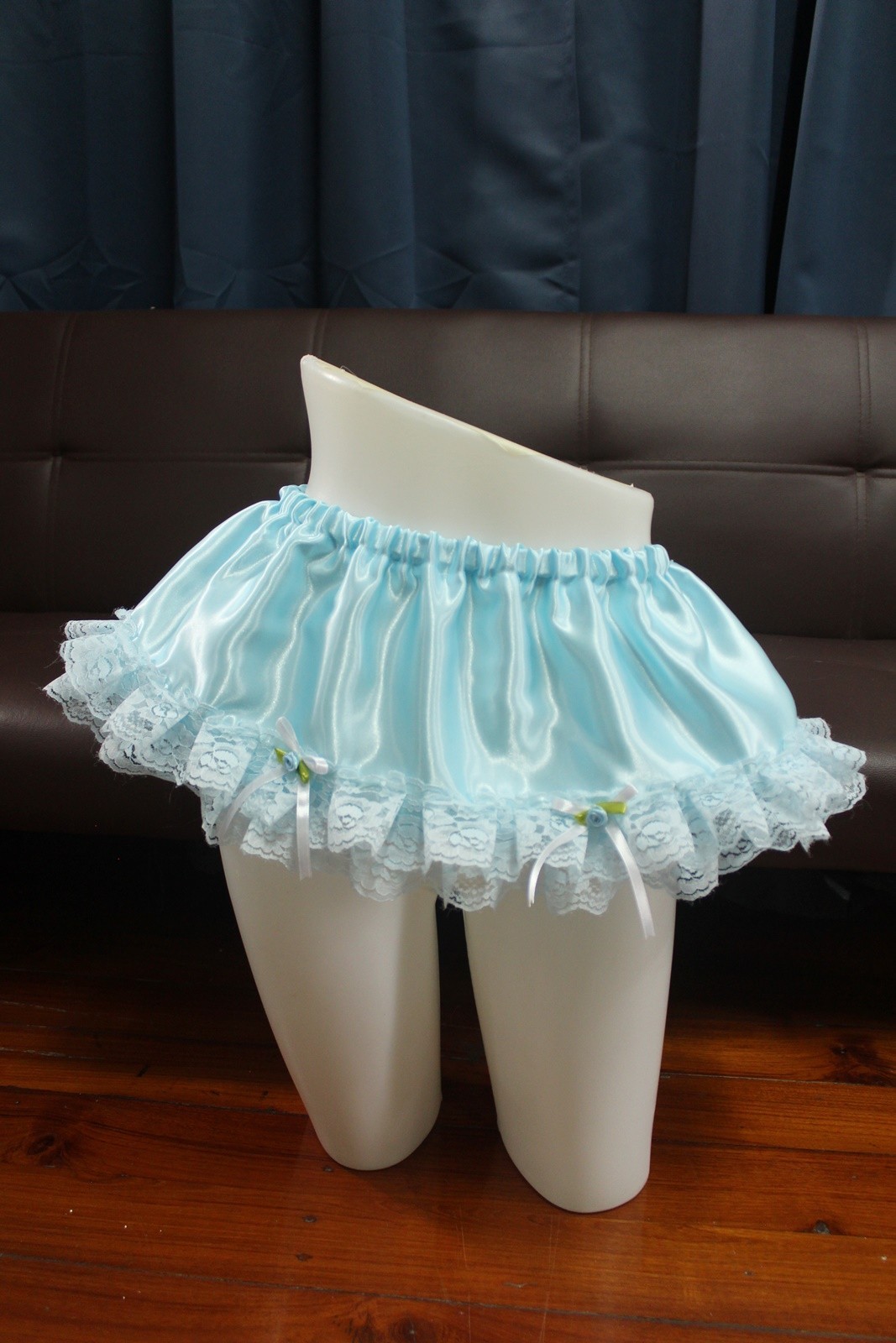 #A271 Vintage Style 2XL/ElasticW.24-42″ Blue Satin Half Slip Mini Skirt Length8″