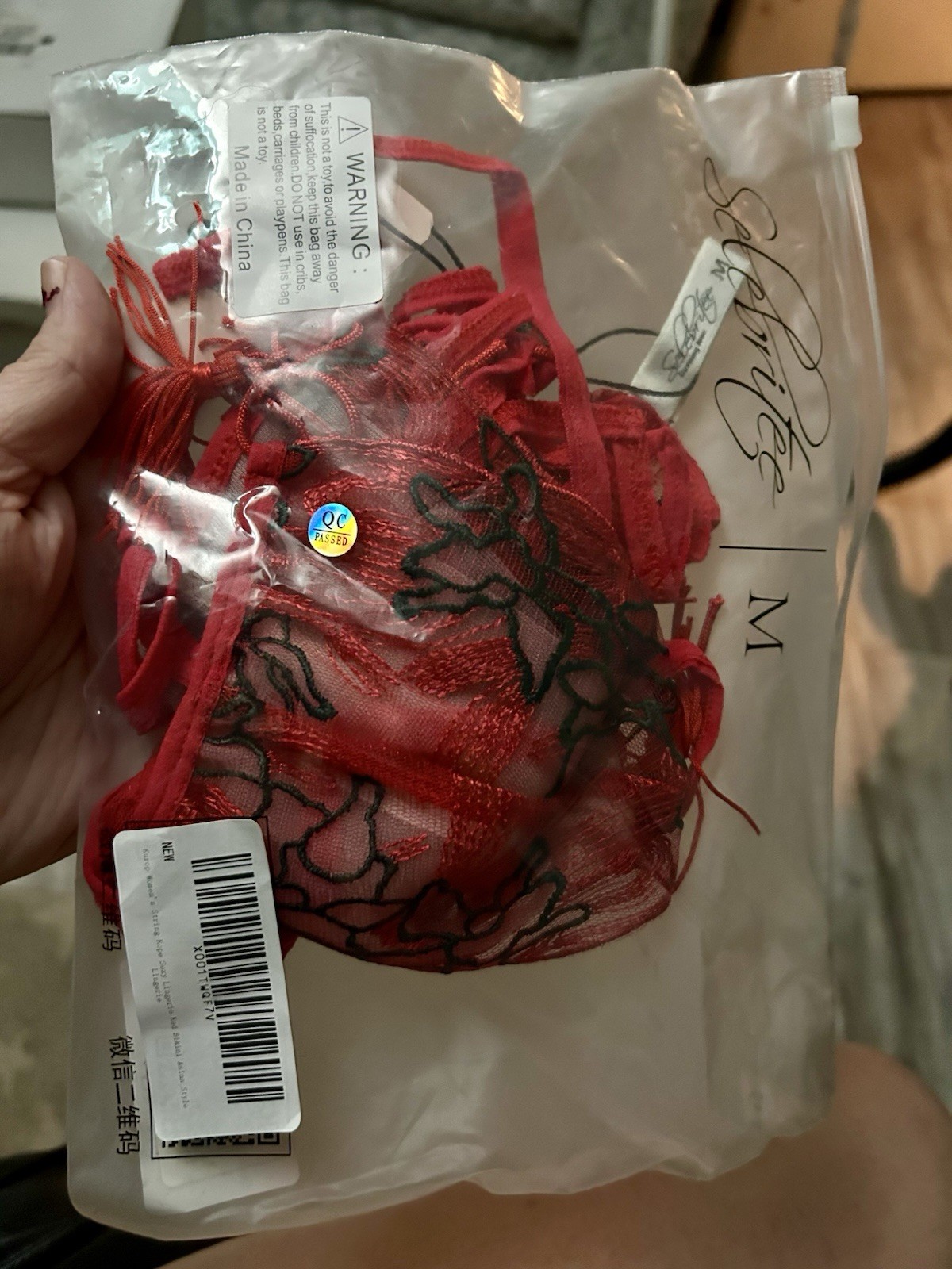 Selebritee: Asian style Red Bikini with Rope & Embroidery Medium AQL047 – New!