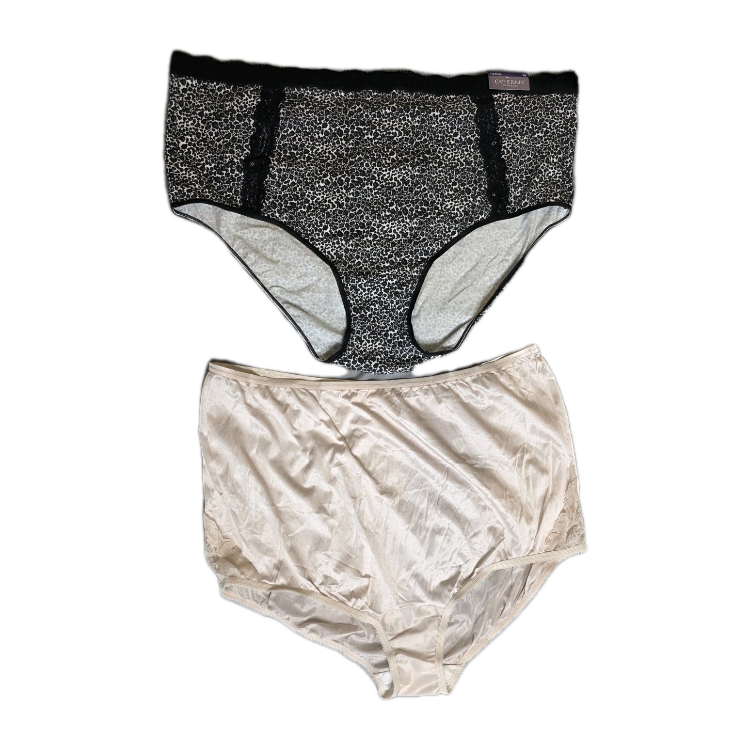 Lot of 4X Vanity Fair Panties and 3 48D Bras