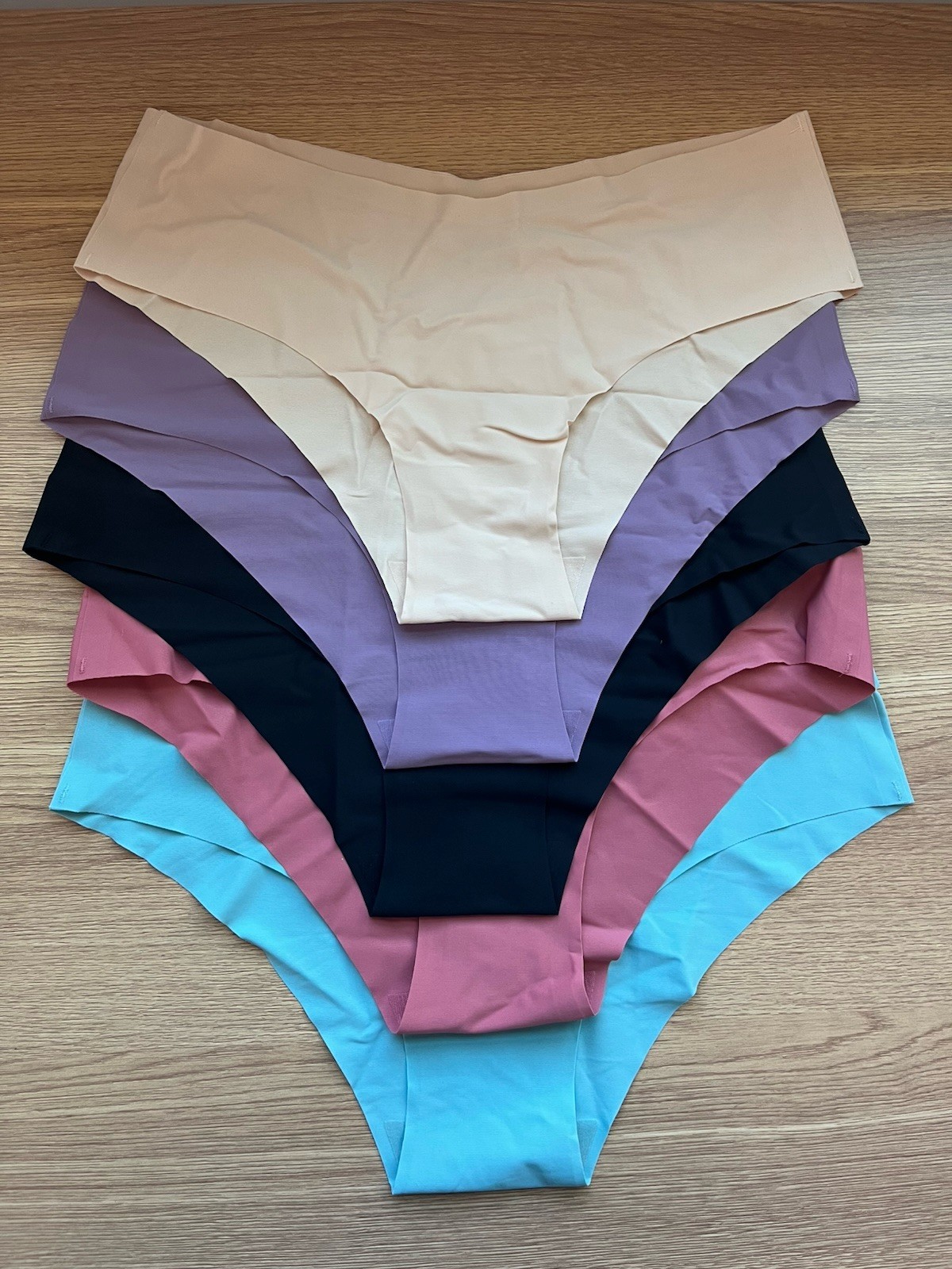 No Show Seamless Bikini Panties Laser Cut Stretch Underwear New Lot Of 5 Small