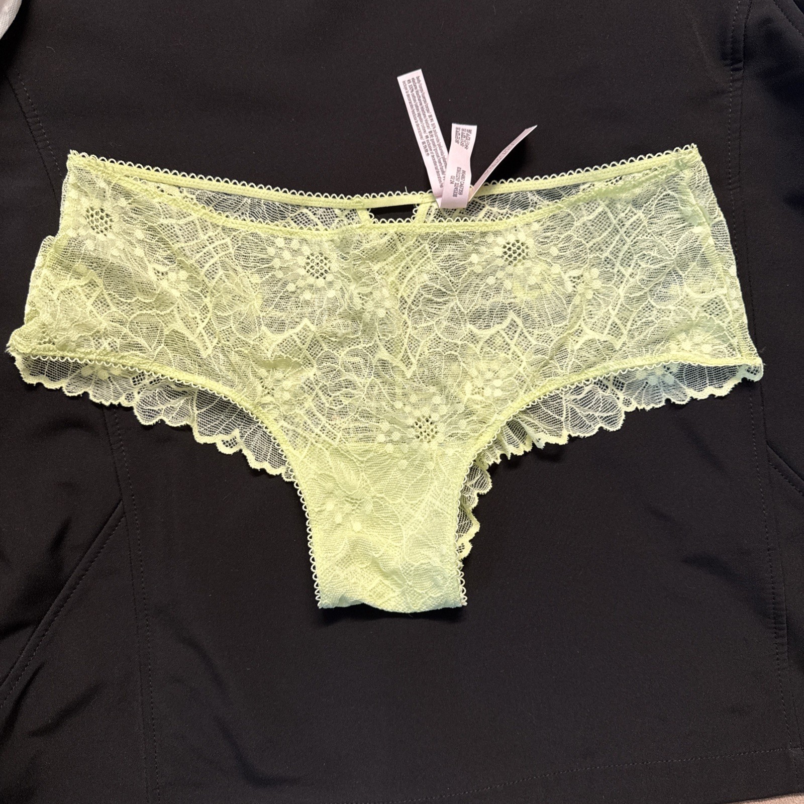 NEW VICTORIA SECRET The Lacie Lace Cheeky Panty Size Large Citron Glow