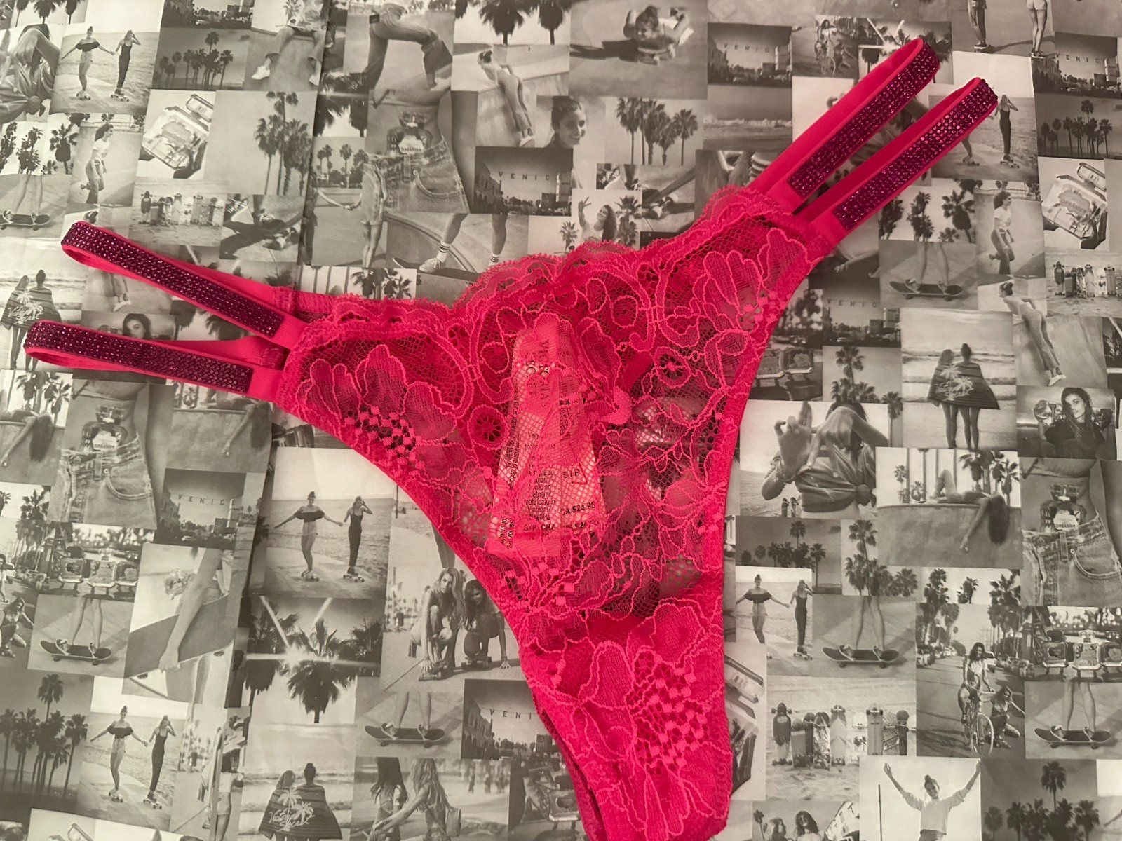 NWT Victoria’s Secret Very Sexy Double Shine Strap Lace Thong Panty Hot Pink S
