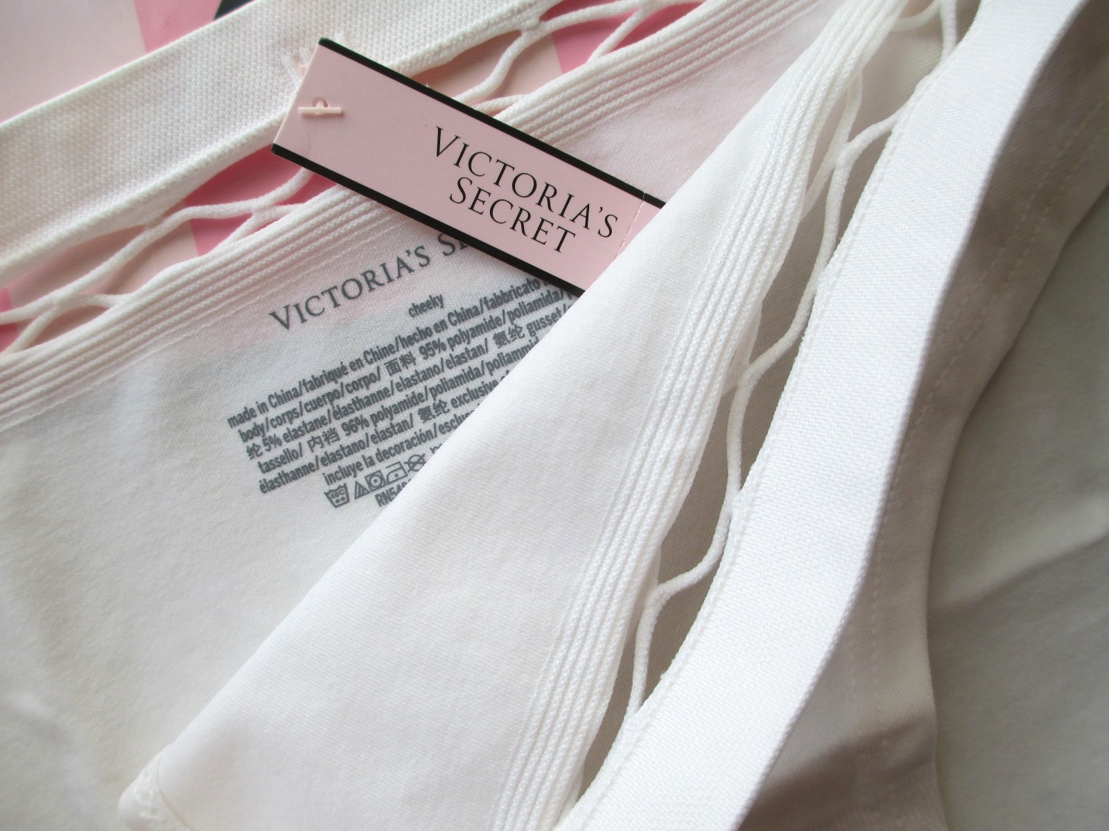 VICTORIA’S SECRET Cheeky Panty VS Coconut White M MEDIUM Fishnet Waist NWT