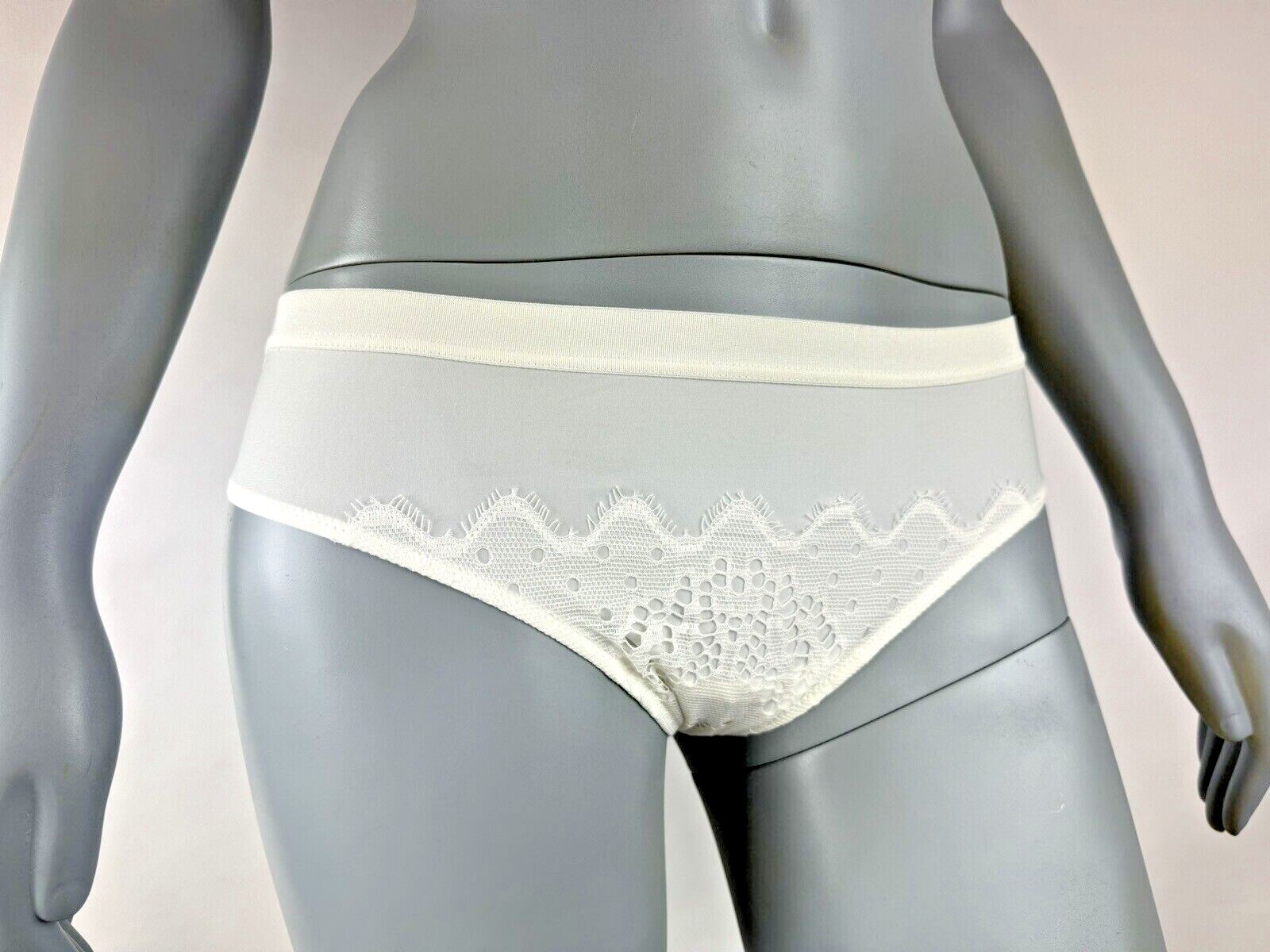 LA PERLA Dessous – Italienischer Spitzen-Slip in creme – Luxus-Lingerie
