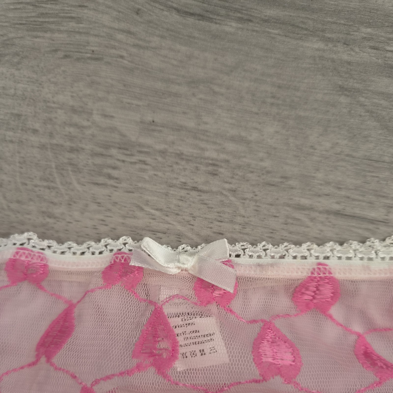 BNWOT Secrets White & Pink Extra Sheer Embroidered Front High Cut Briefs Sz 6-8