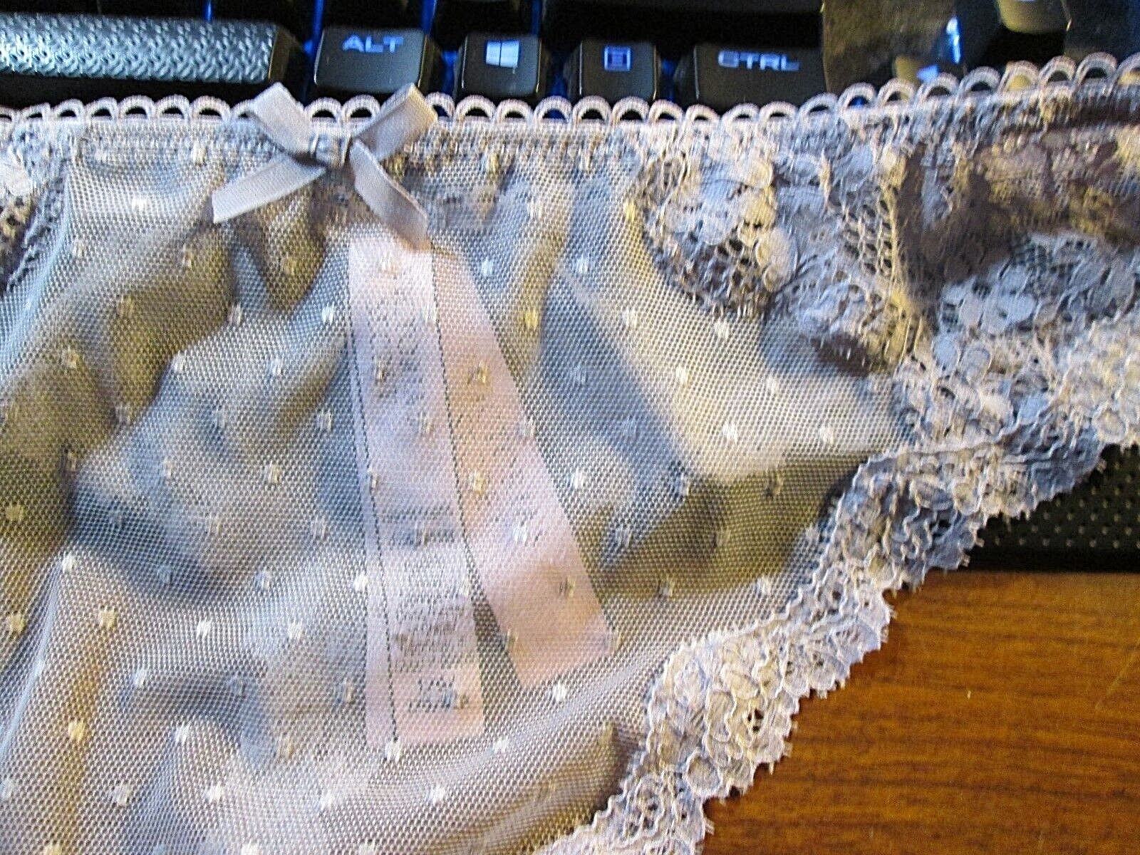New w/Tag Victoria’s Secret💲Discounts on 2+💲Dream Angels❤️Thong ❤️XS,S,M,L,XL