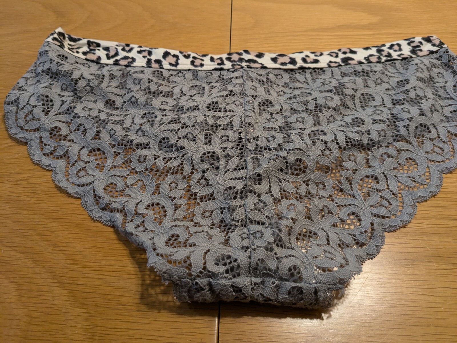 Victorias Secret Body By Victoria Lace Animal Print Waist Panty Size Large