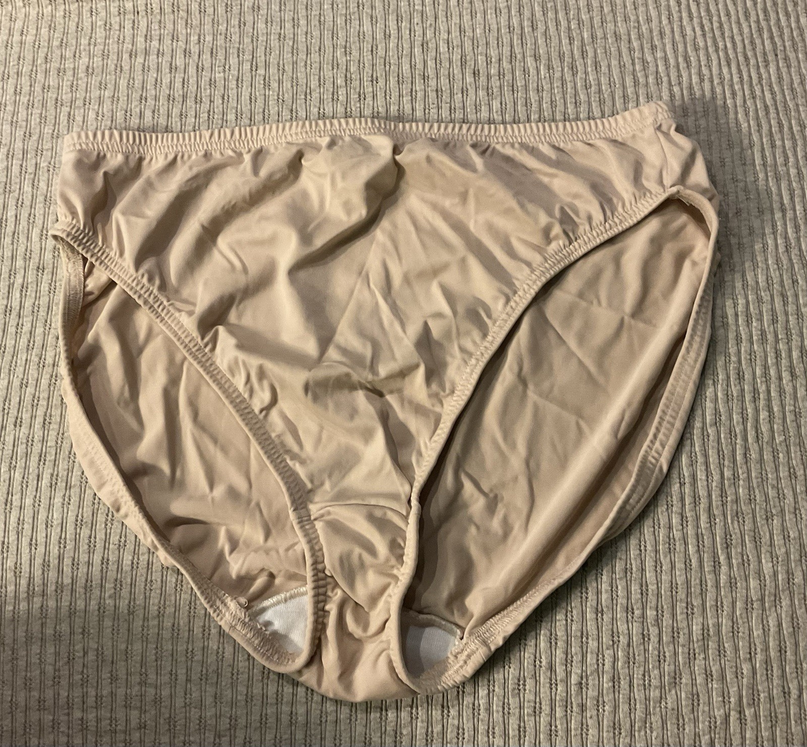 Colesce Couture Beige Women’s Panties Briefs Size 1+ (1X)