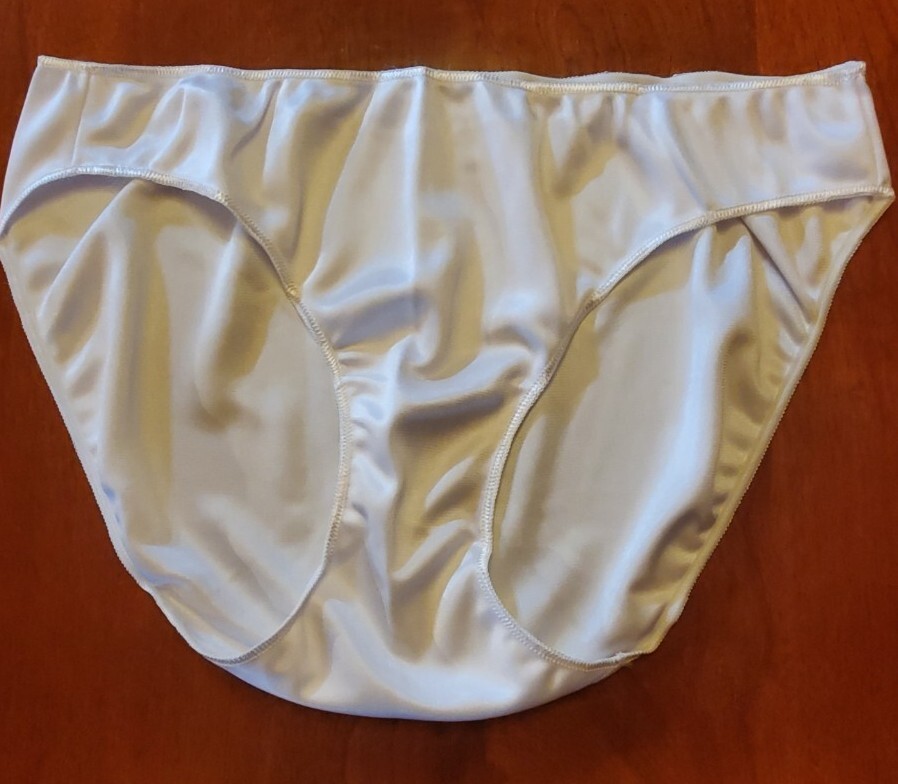 Flattering Me White Bridal Bikini Style 723 XL NWT