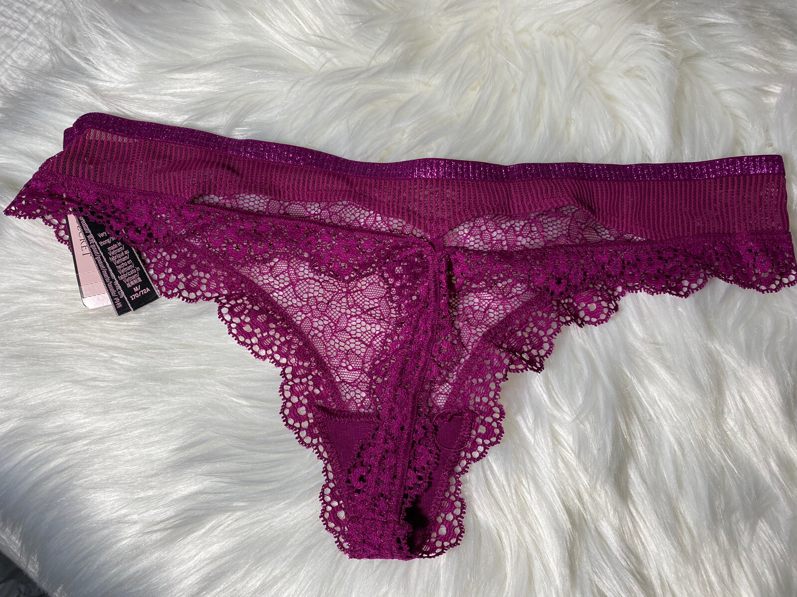 NWT VICTORIA’S SECRET VERY SEXY M Magenta Sheer Mesh Cutout Thong Panty