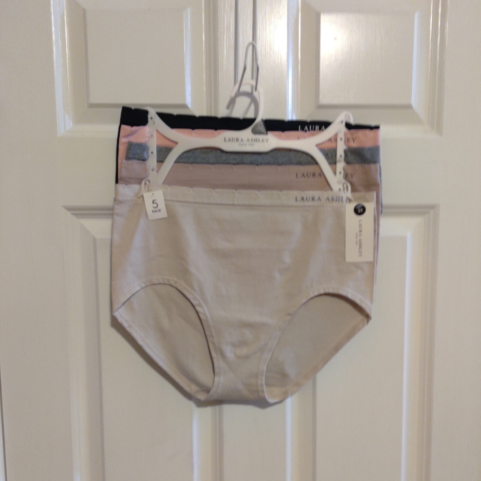 NEW Laura Ashley Women’s 5 pc Briefs Size 2X Assorted Colors