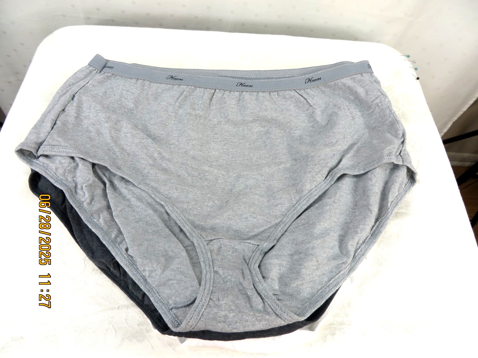 HANES SZ 10 NWOT 100% Cotton Set of 5 PCS Thin Lightweight Panties Underwear