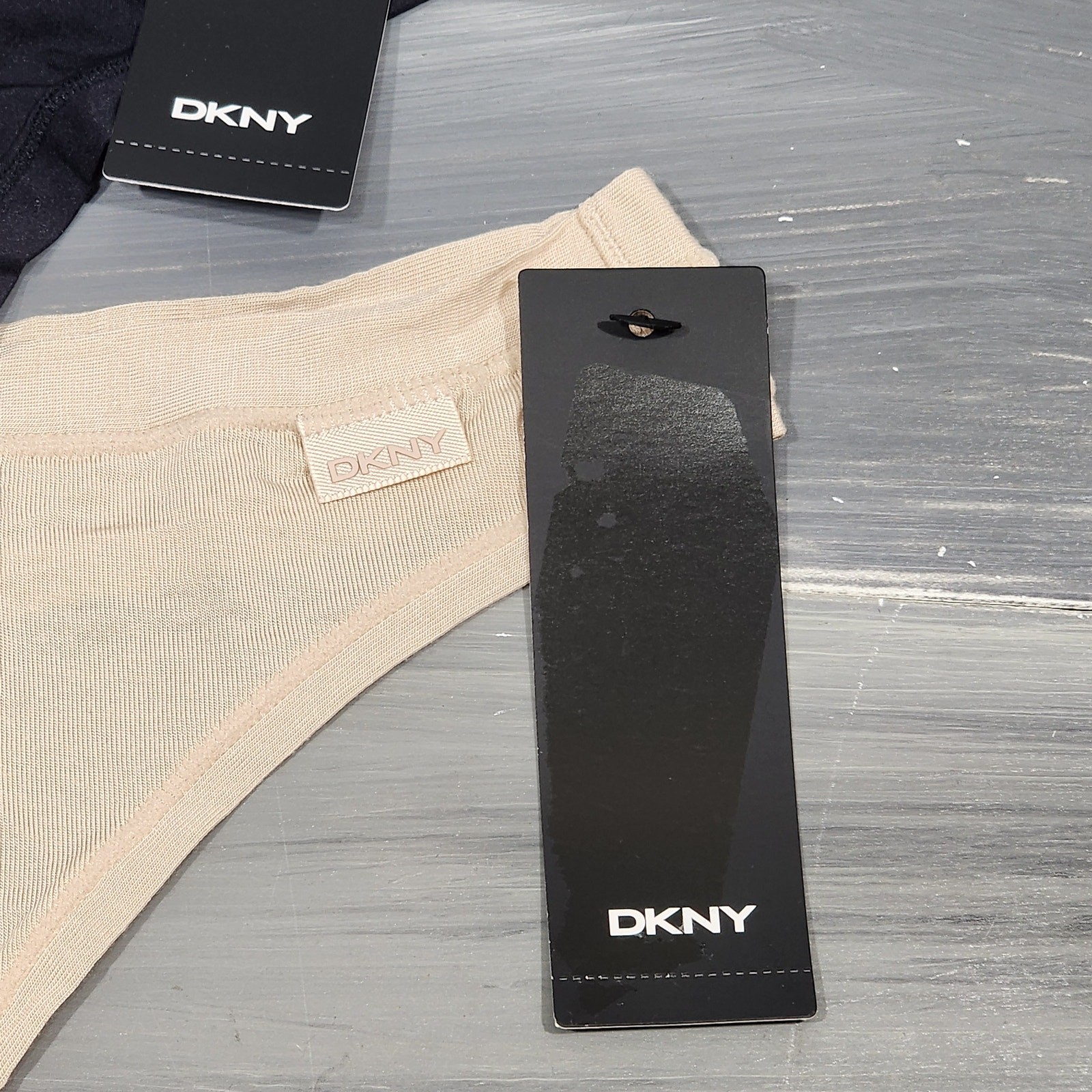 DKNY Thong Underwear Panties 3 Pair Size Medium