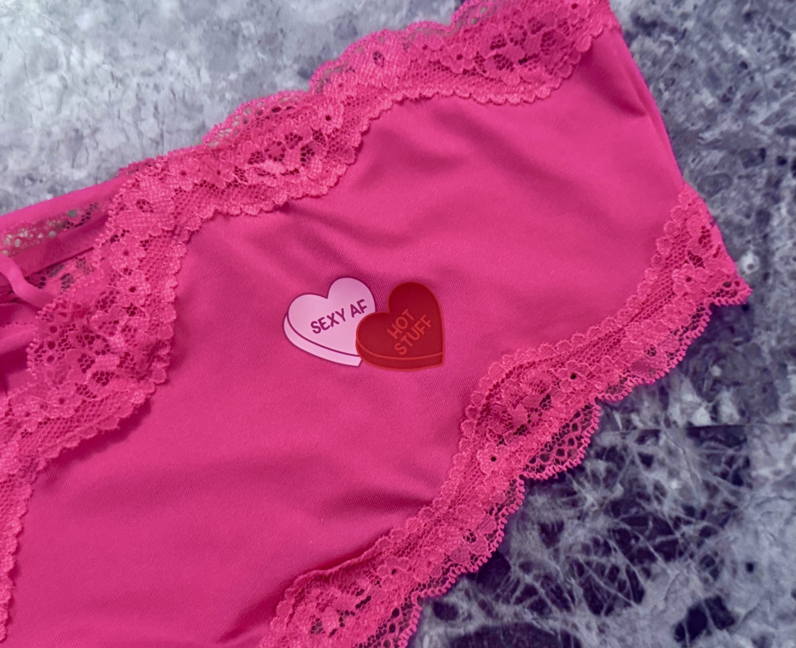 NWT CACIQUE LANE BRYANT 10/12 SMOOTH PINK VALENTINE HEART STRAPPY CHEEKY PANTIES