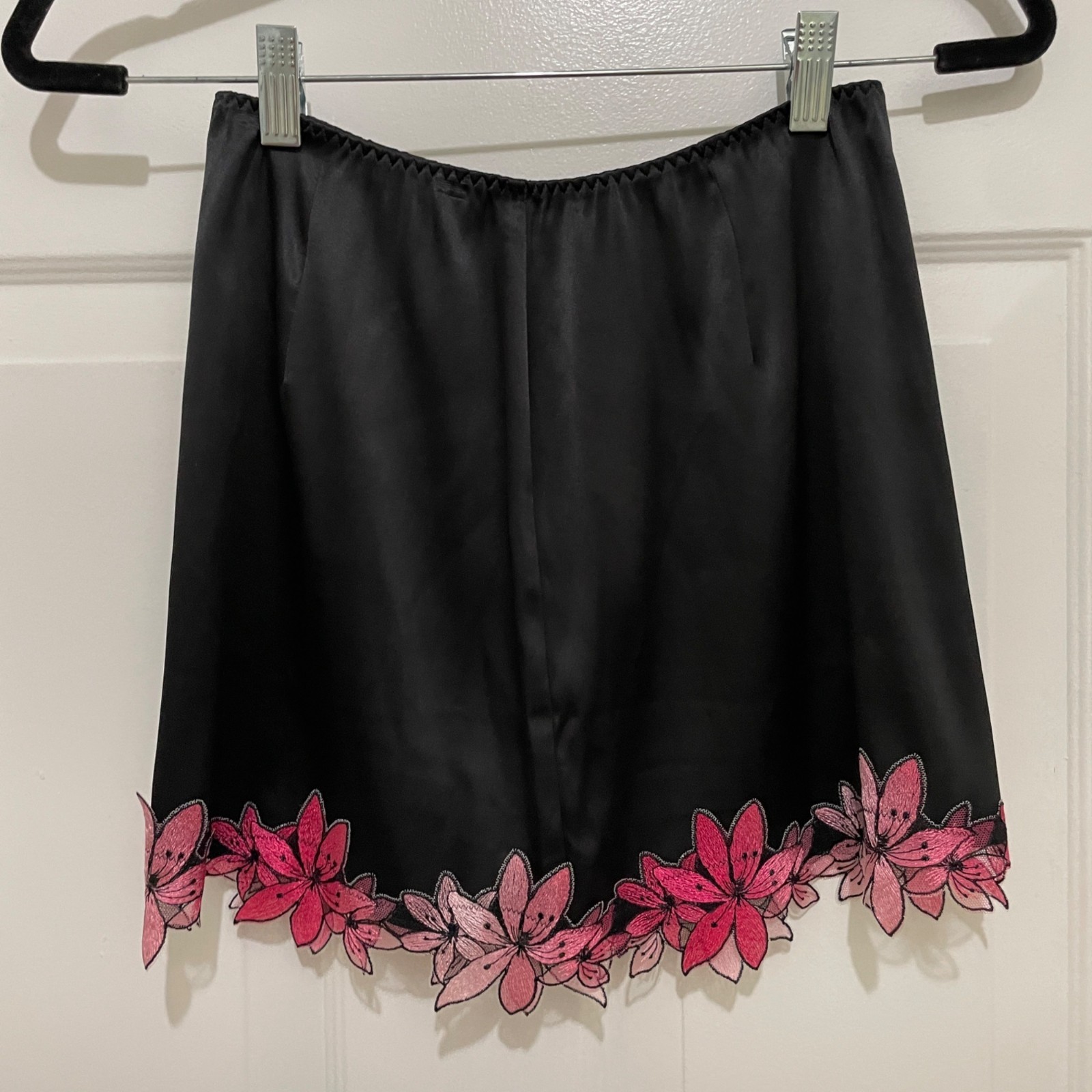 Victoria’s Secret Ziggy Glam Floral Embroidery Cami Slip Skirt Set NWOT Size S