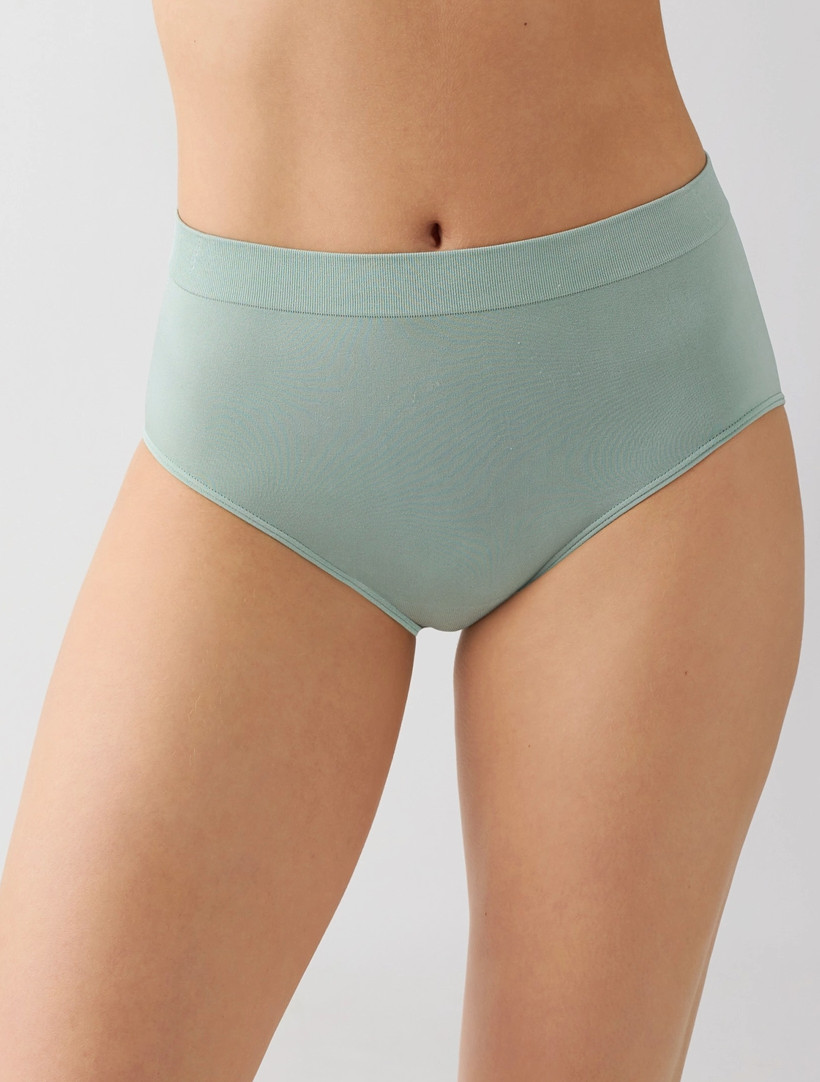 Wacoal LARGE (Size 7) B-Smooth Full Seamless Brief Panty NWOT 838175 Green
